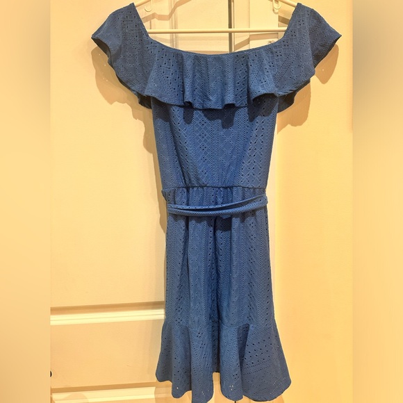 BCBG GENERATION SUMMER DRESS - Picture 3 of 4